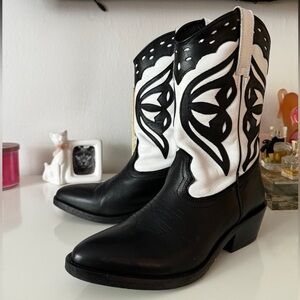 Steve Madden Laredo Genuine Leather Cowboy Boots